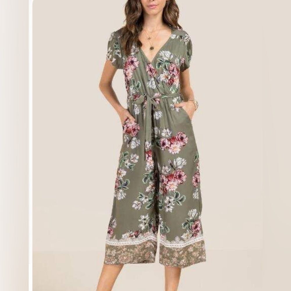 Blue Rain olive green floral boho cropped jumpsuit with pockets size medium
